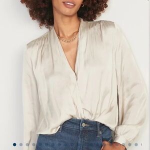 NWT Old Navy | Cross-Front Satin Long-Sleeve Blouse in Wish Bone Size Large